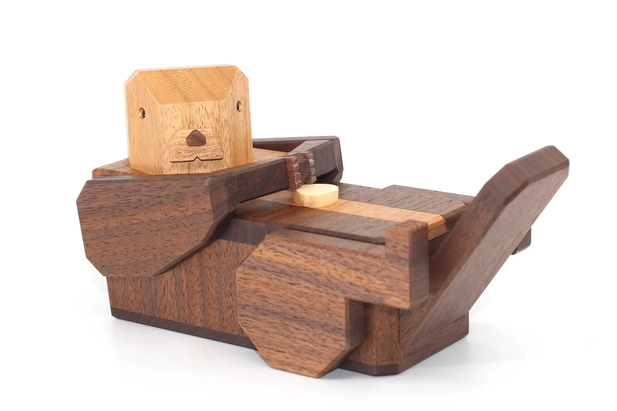 置物 rest here Hungry Sea Otter — Boxes and Booze